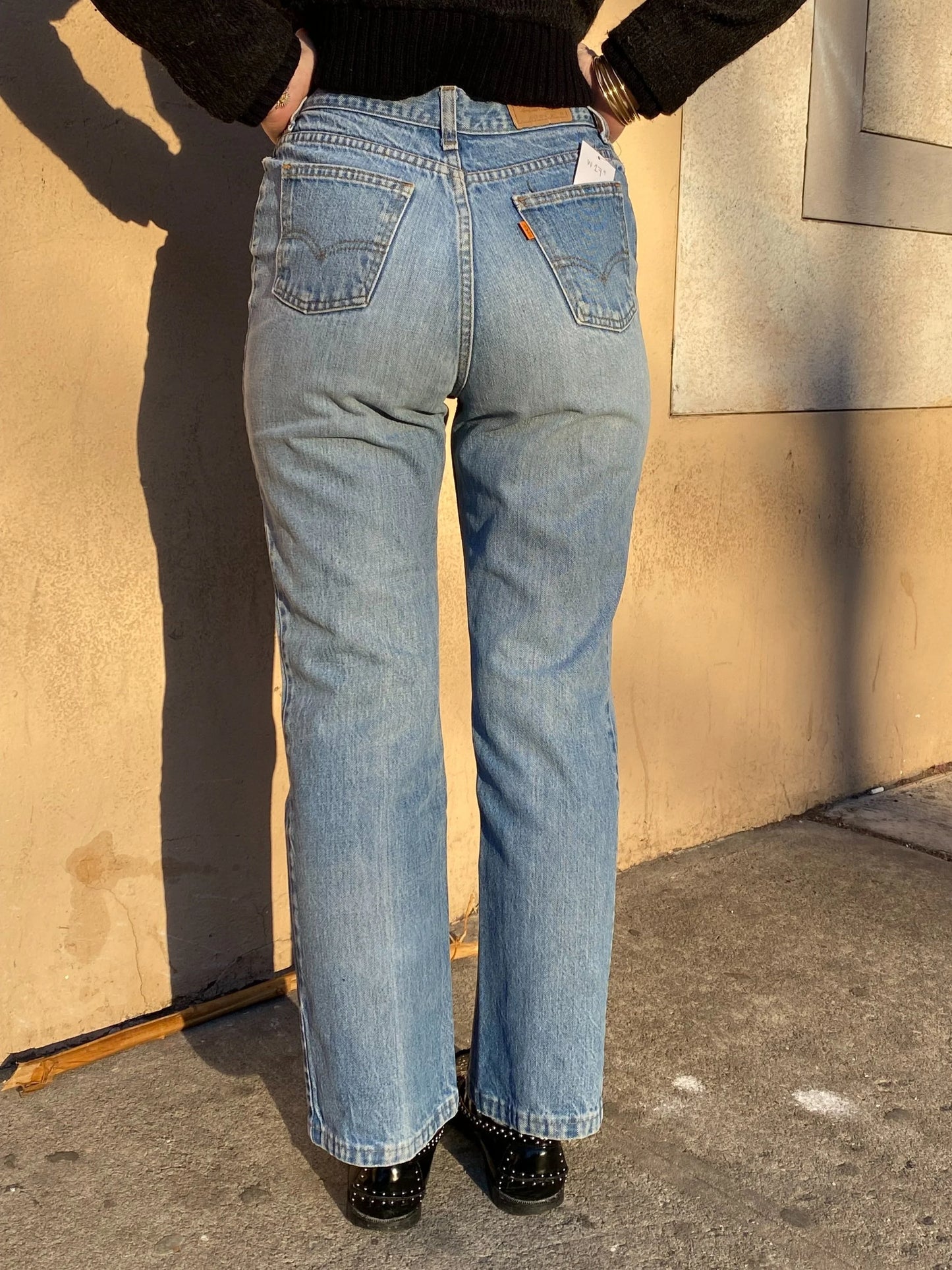 Levis Jeans Orange Tabs - W: 27"
