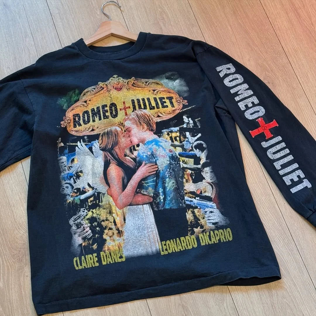 90s vintage Romeo + Juliet Tシャツ XL Romeo + Juliet Baz Luhrmann Reprint - XL – Awoke Vintage