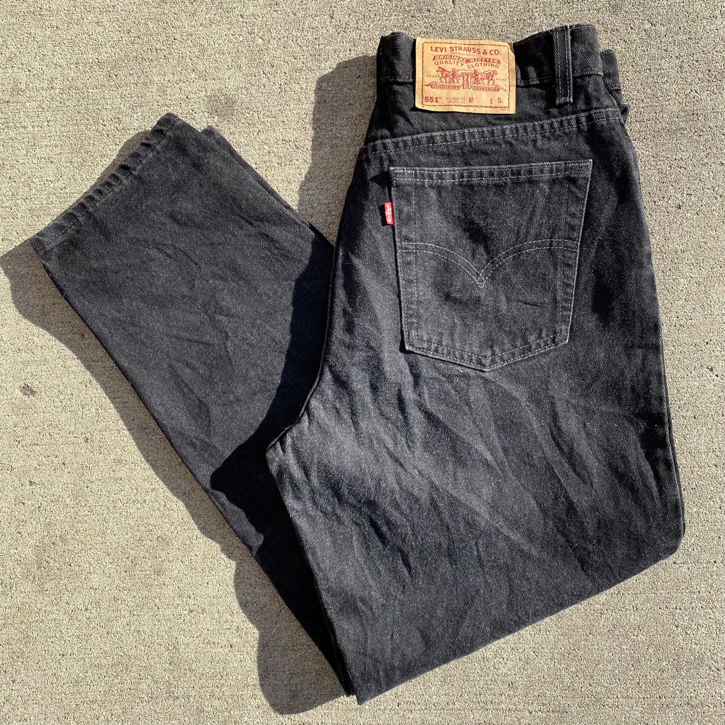 Levis 551 Jeans – W: 32"