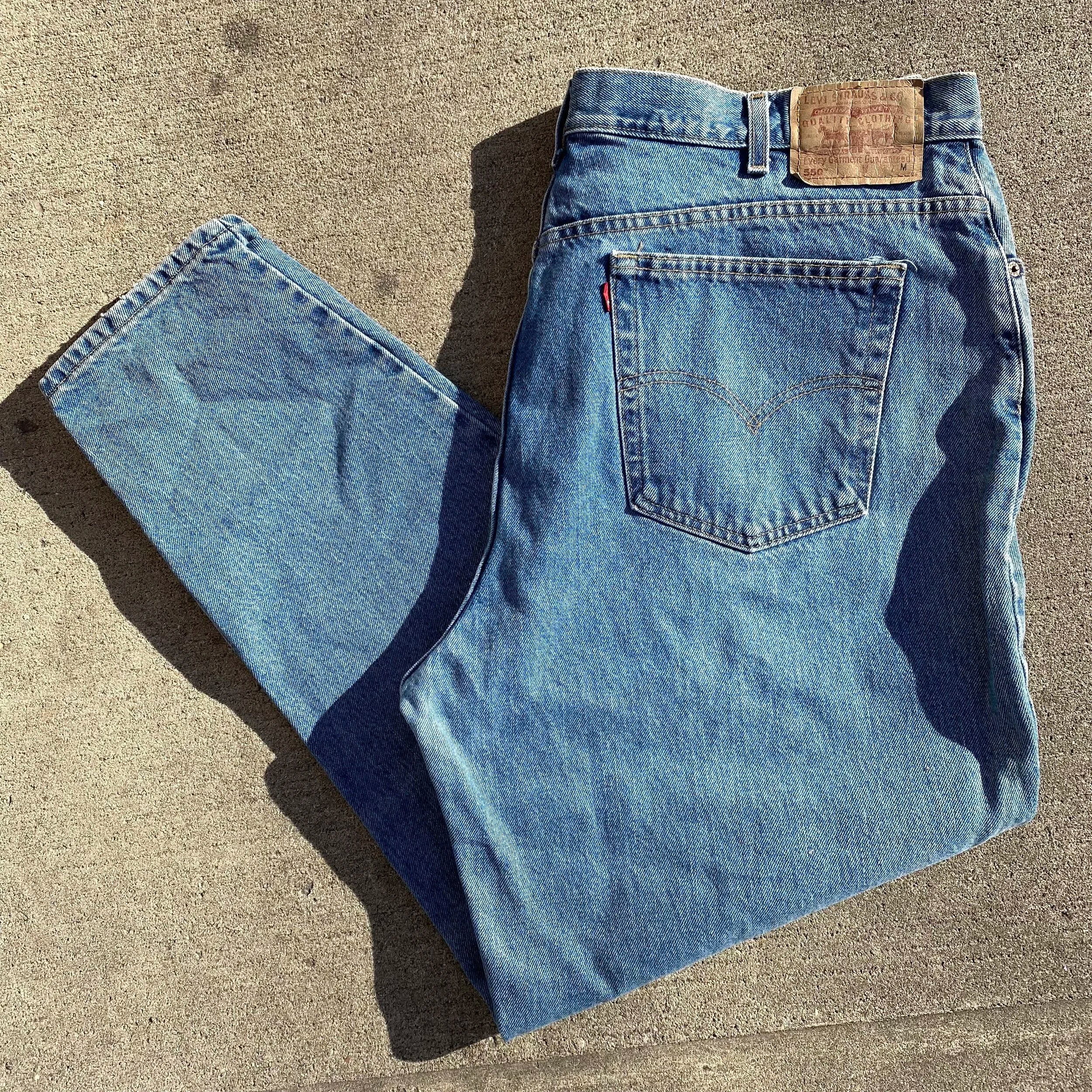 Levis 550 Jeans – W: 40