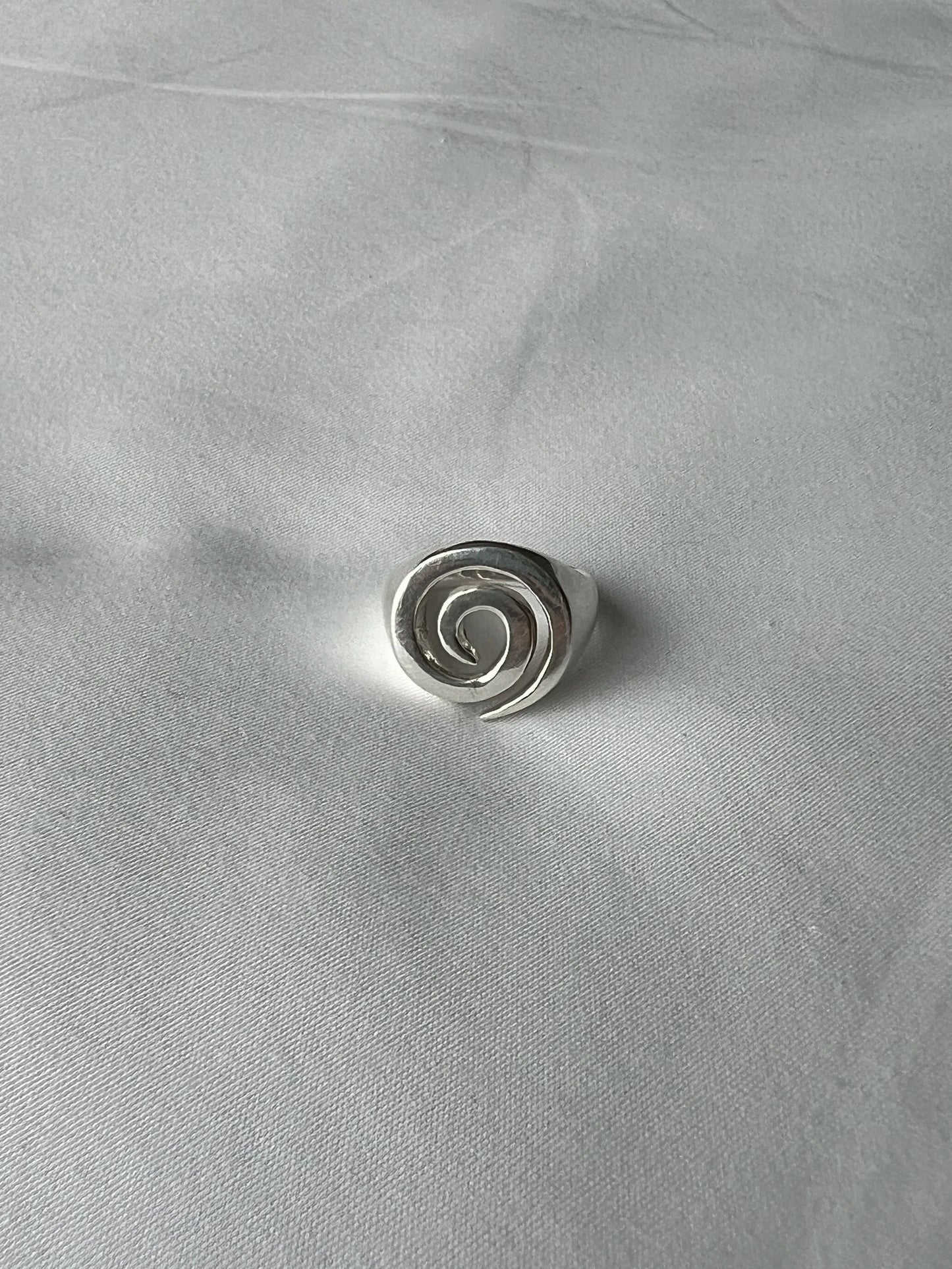 925 Sterling Silver Ring: Spiral