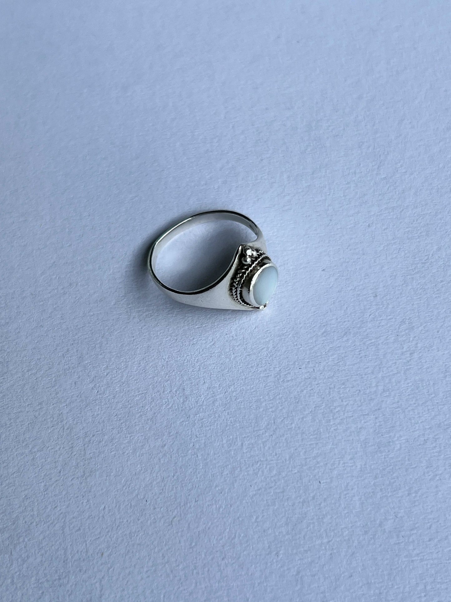 925 Sterling Silver Ring with Pearled Inset