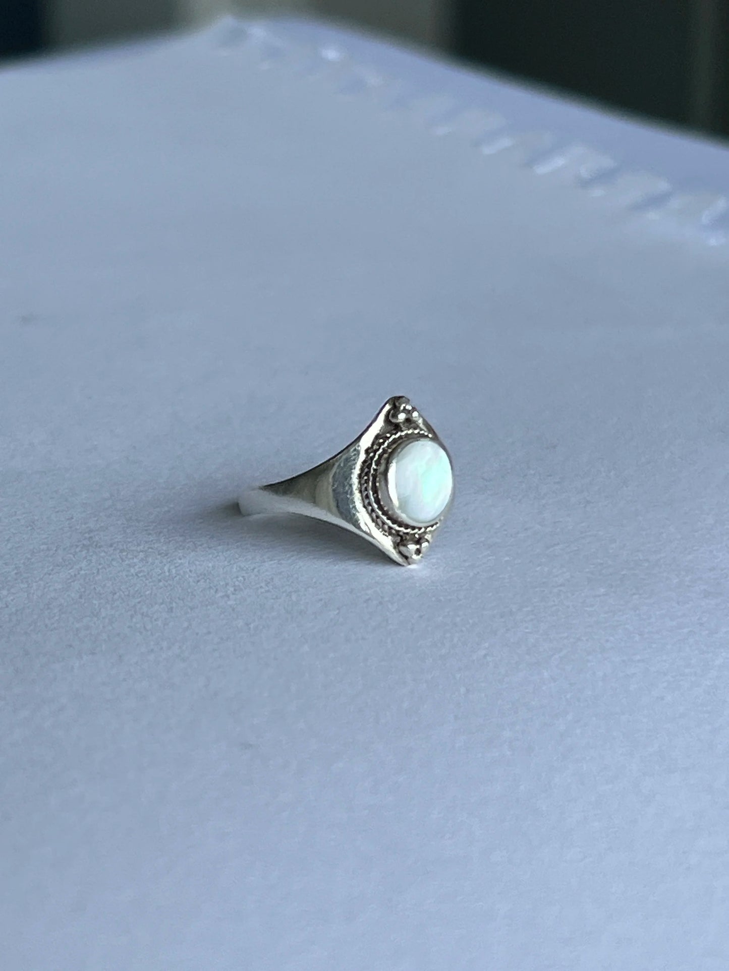 925 Sterling Silver Ring with Pearled Inset