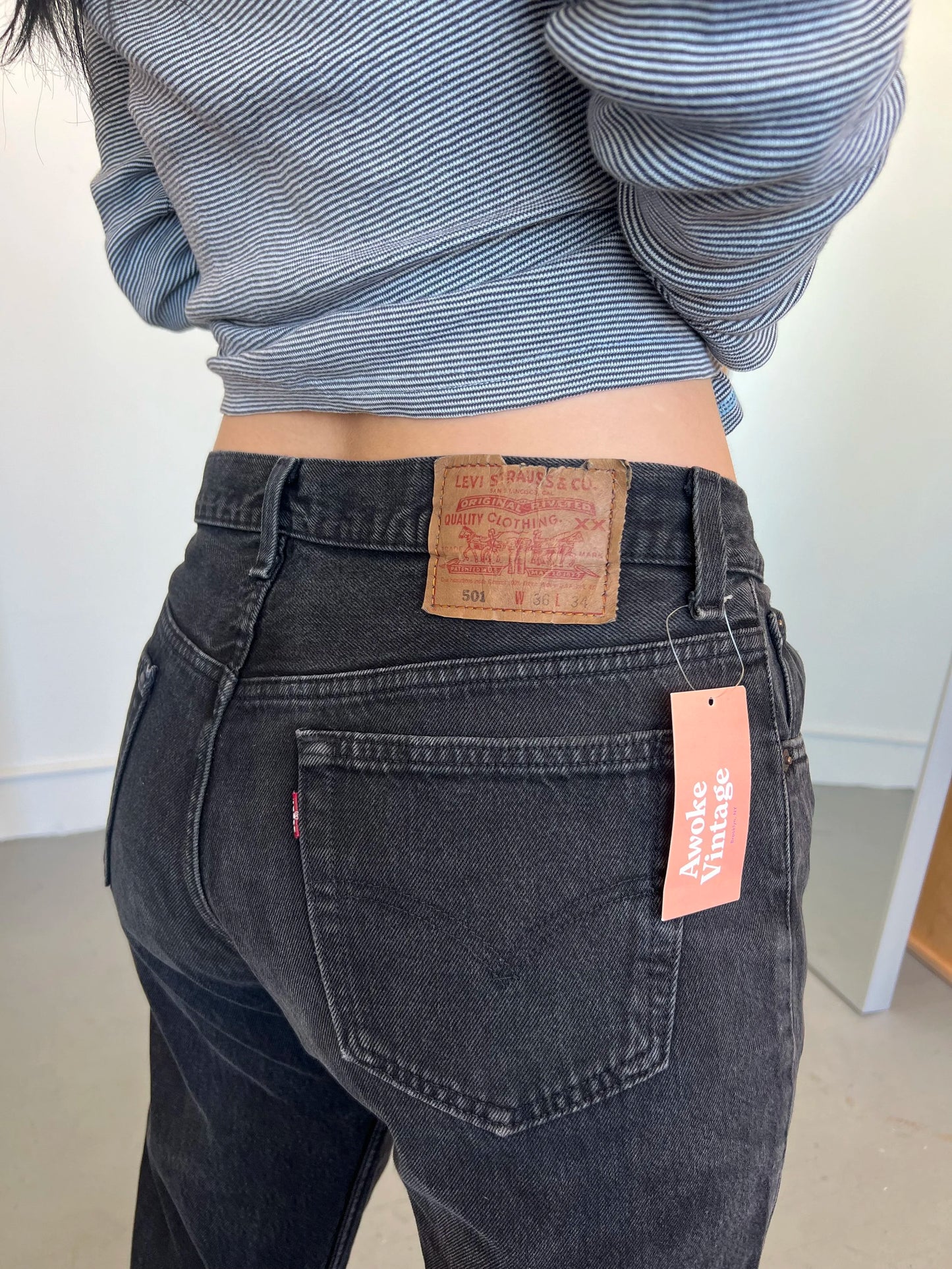 Levis 501 Jeans - W: 33"