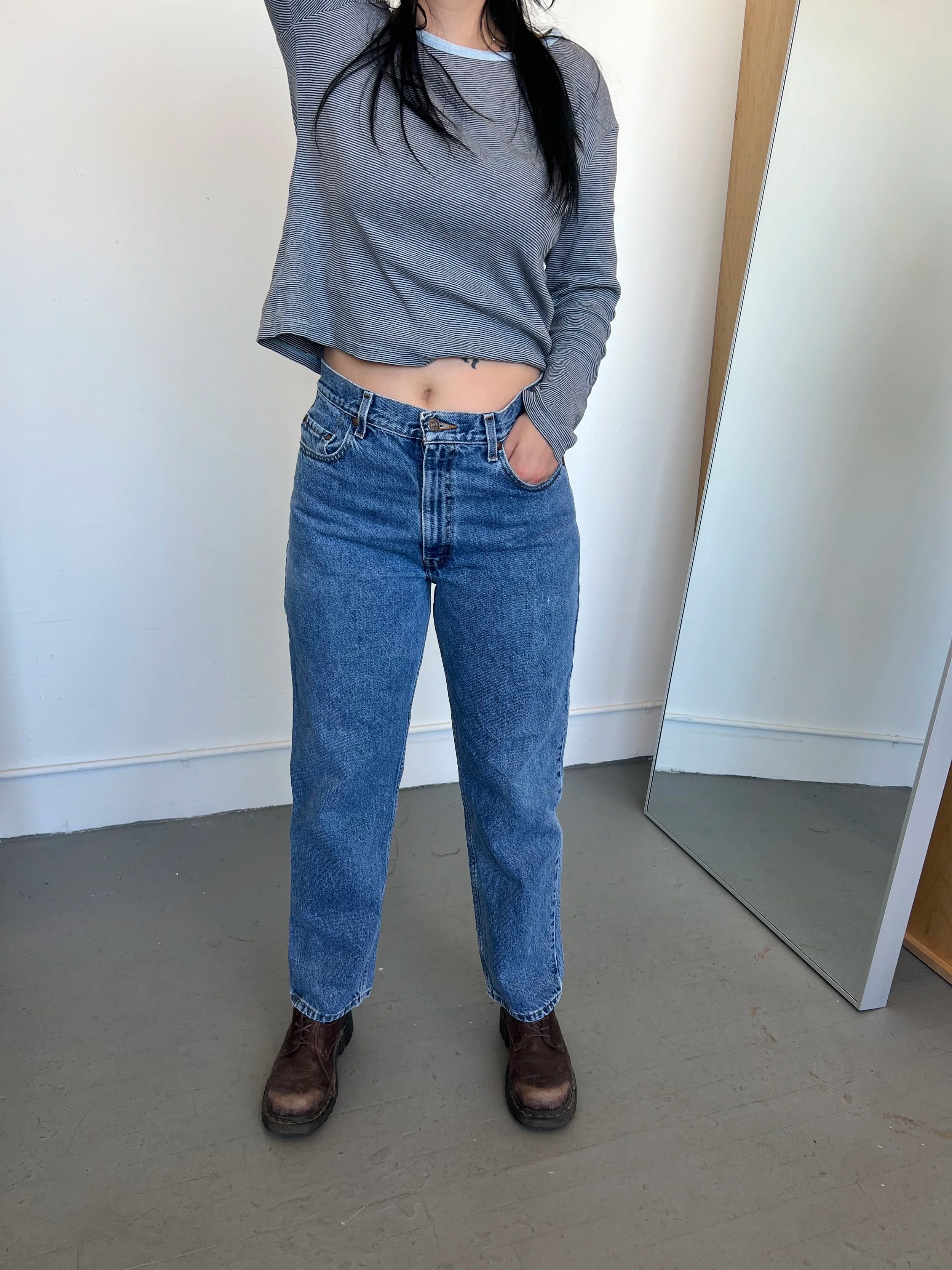 Levis Relaxed Fit Jeans - W: 32