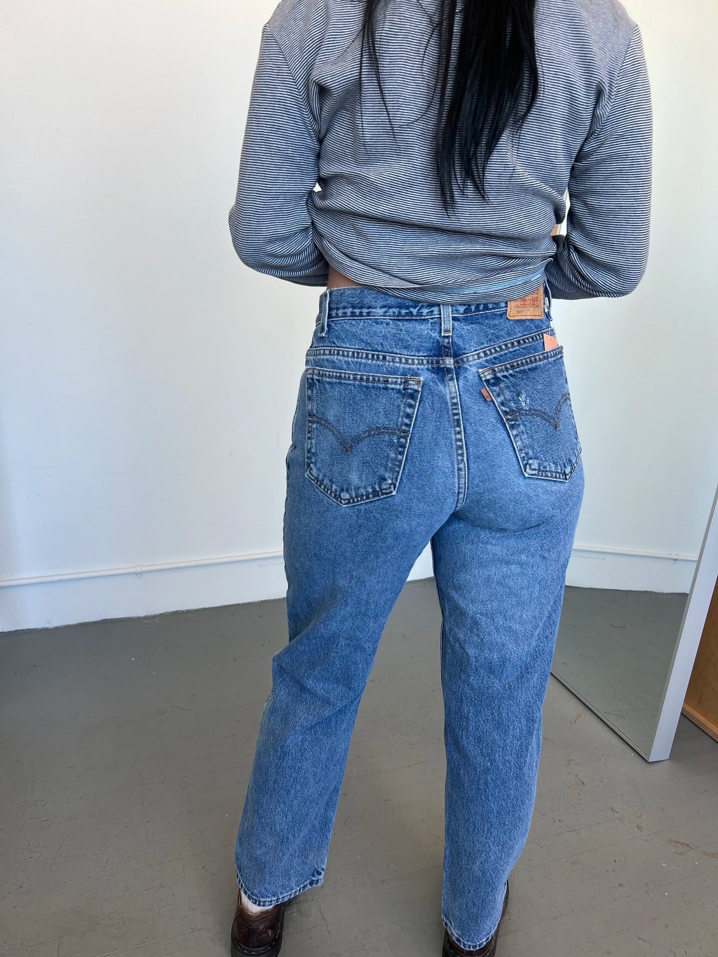 Levis Relaxed Fit Jeans - W: 32"