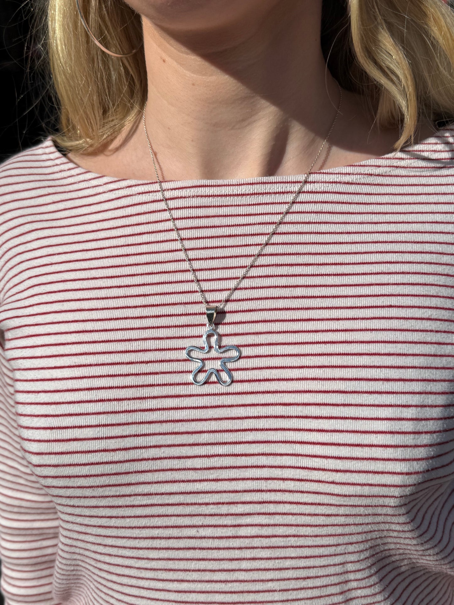 925 Sterling Silver Flower Necklace