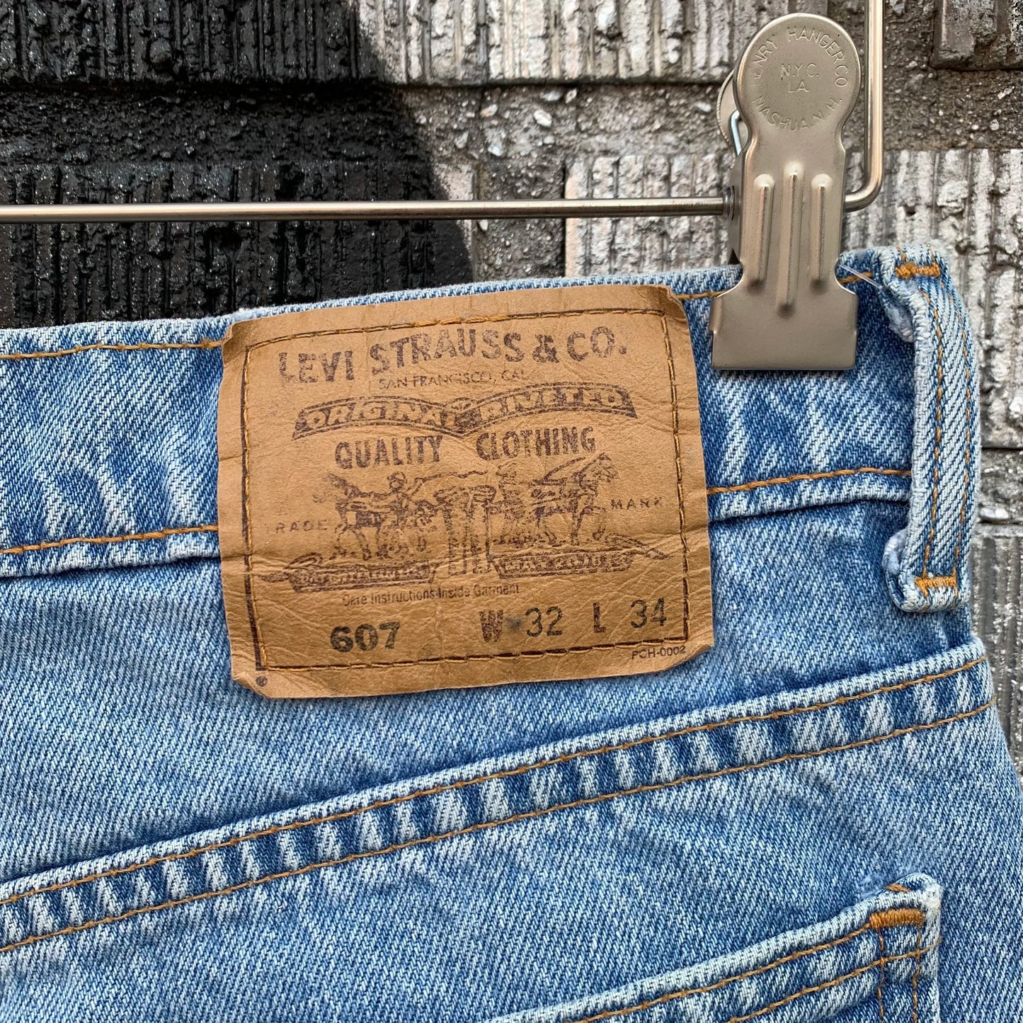Levis 607 Cutoff Shorts – W: 30"