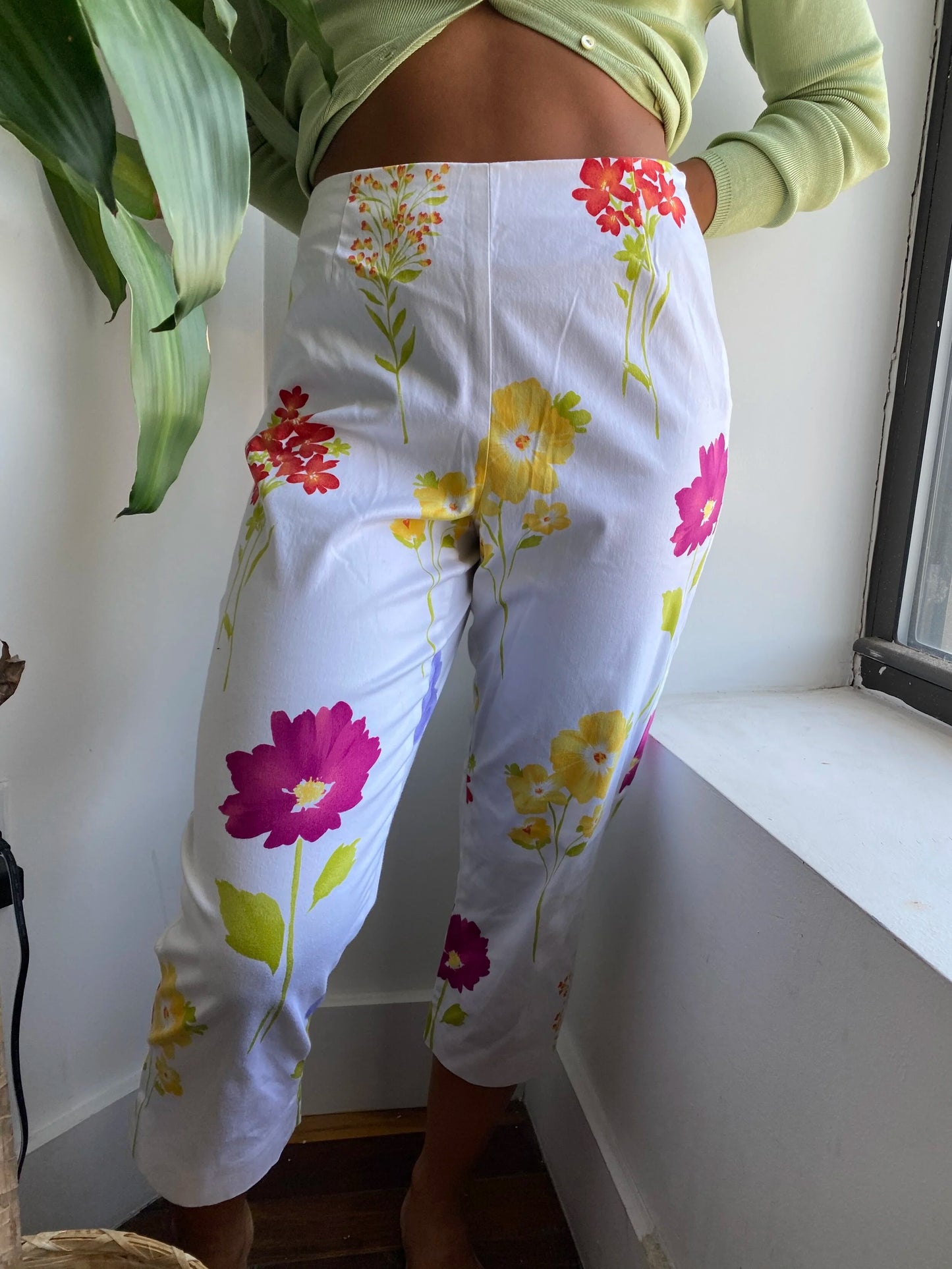 Floral Capris – W: 28"