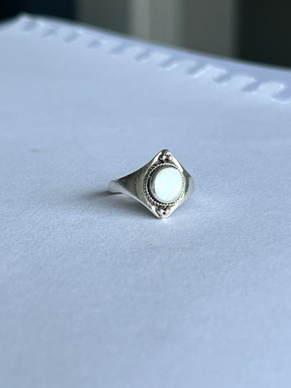 925 Sterling Silver Ring with Pearled Inset