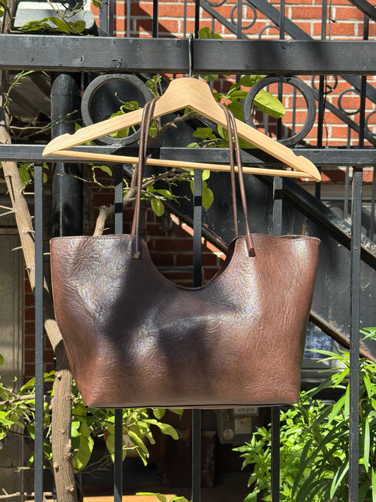 Classic Two Handle Tote