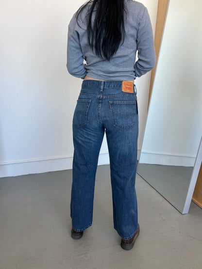 Levi Low Rise Straight Jeans - W: 32"