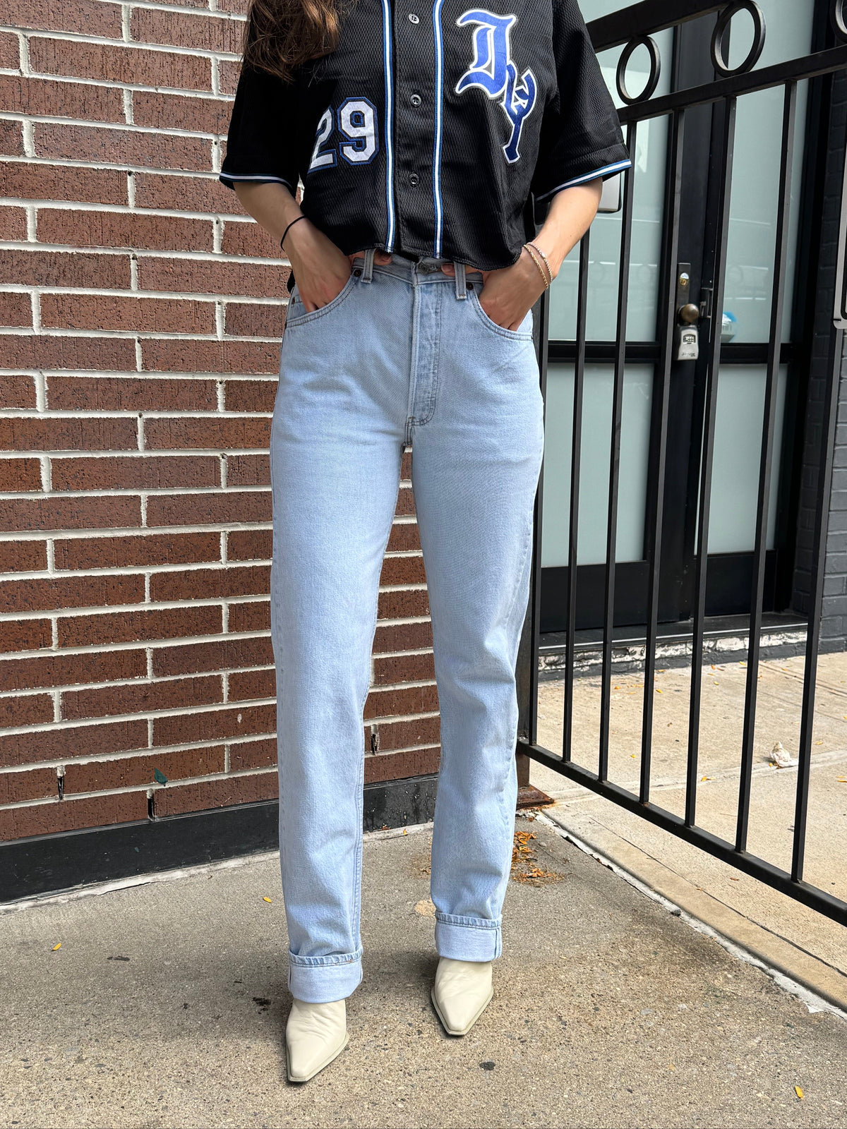 Levi Jeans 501s - W: 28"