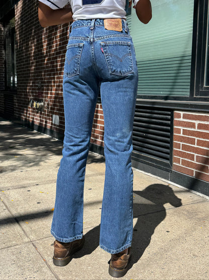 Levi Jeans 519 Slim Bootcut - W: 24"