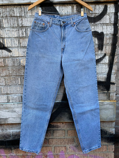 Levis 551 Jeans – W: 28"