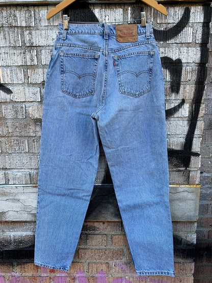 Levis 551 Jeans – W: 28"