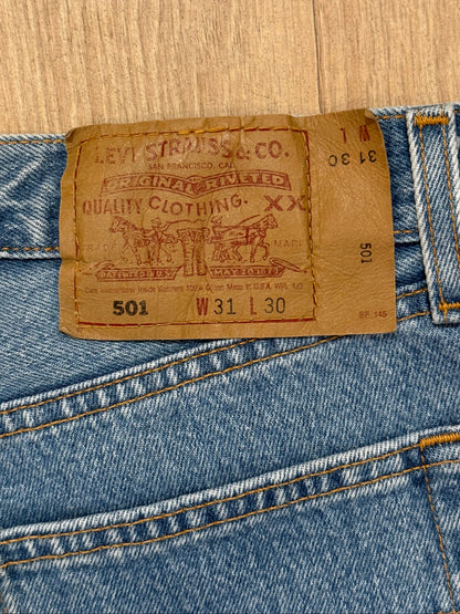 Levi Jeans 501s - W: 27"