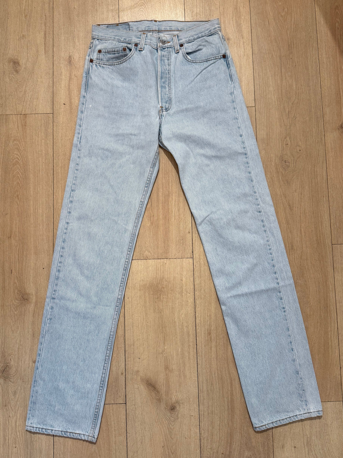 Levi Jeans 501s - W: 28"