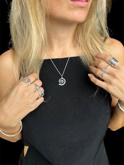 925 Sterling Silver Spiral Necklace